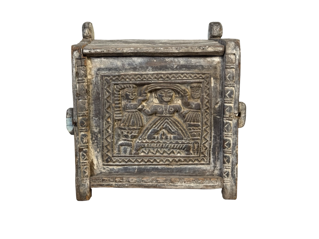 Kistje primitief 53x38x58