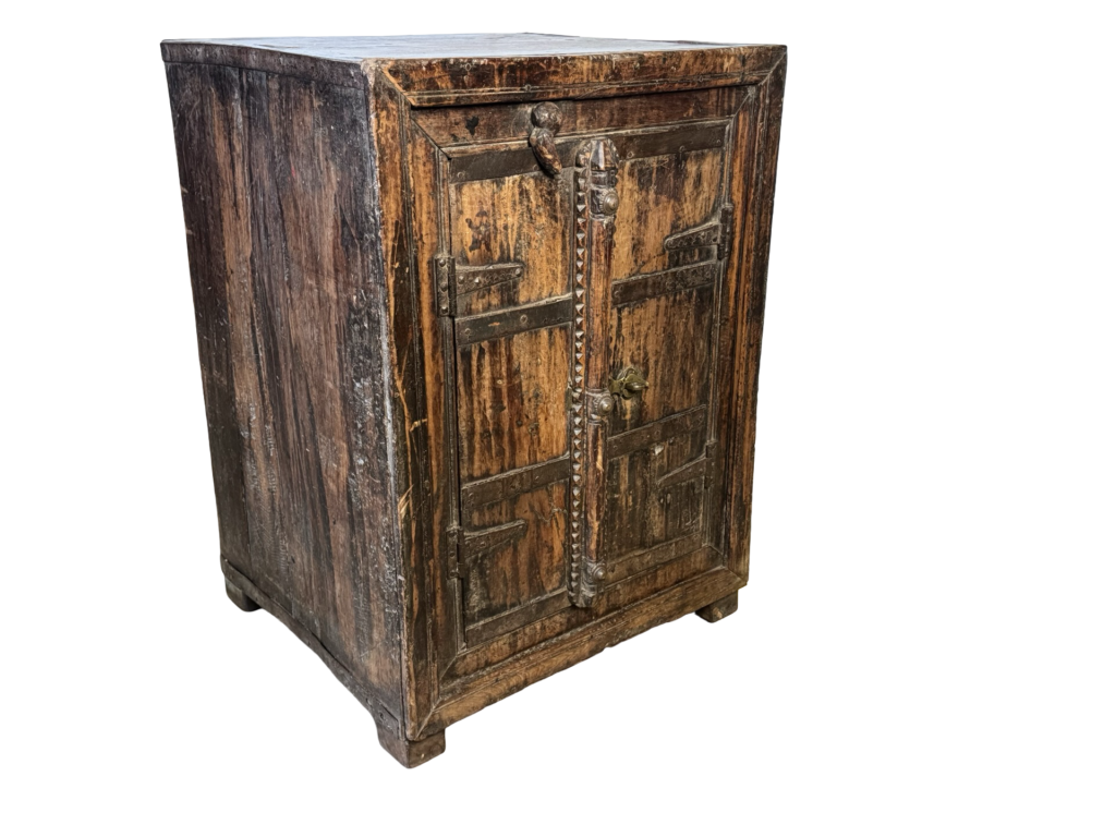 Vierkant kastje a/f 63x58x85